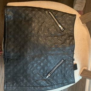 Faux leather mini skirt